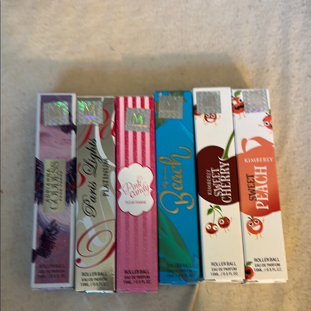 Goddess Perfume Rollerball Set - Multicolor